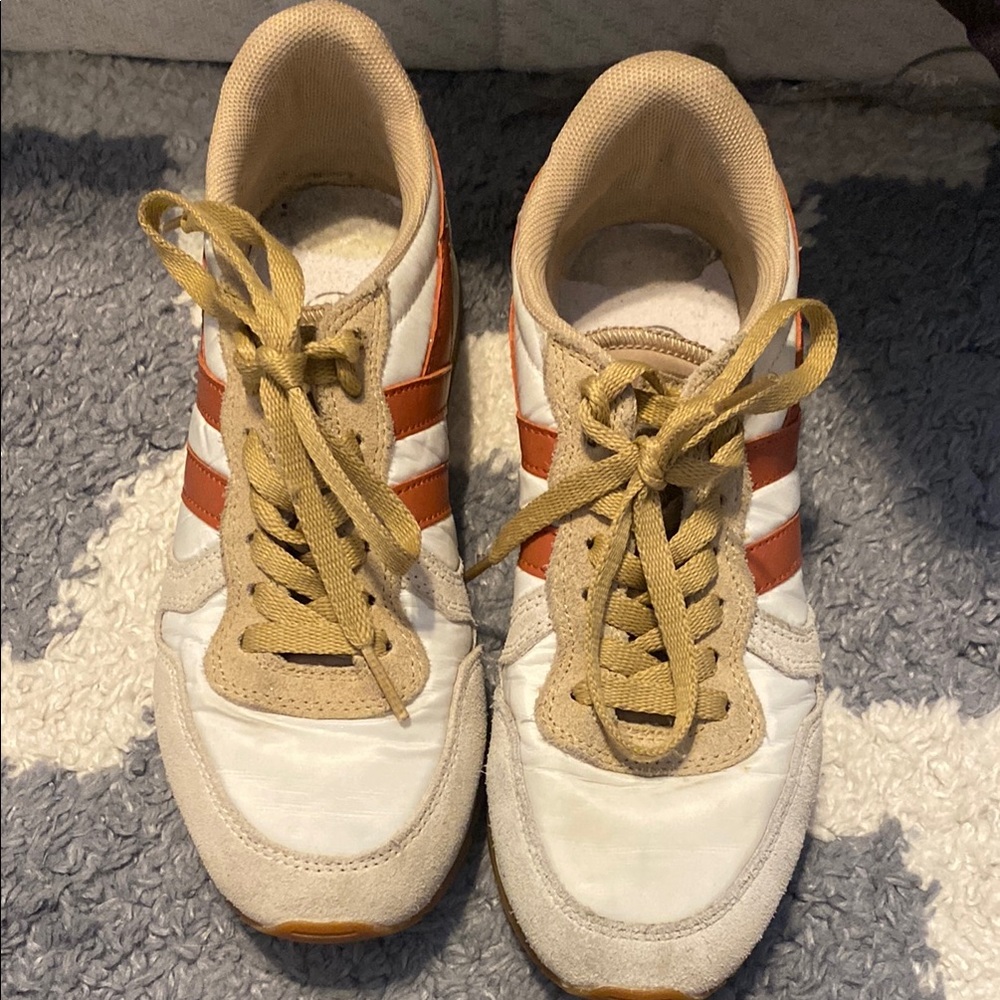 Gola White and Tan Sneakers with Orange Stripes